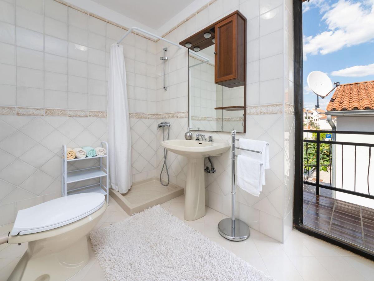 Holiday Home Ruzic - Prc200 By Interhome Πόρετς Εξωτερικό φωτογραφία